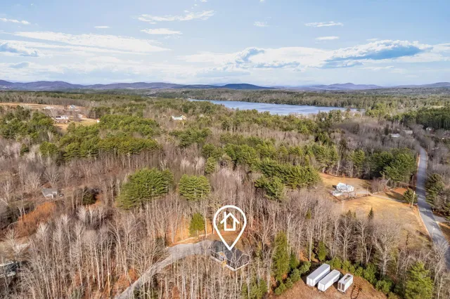 $409,900 | 79 Country Club Road, Norway, ME 04268