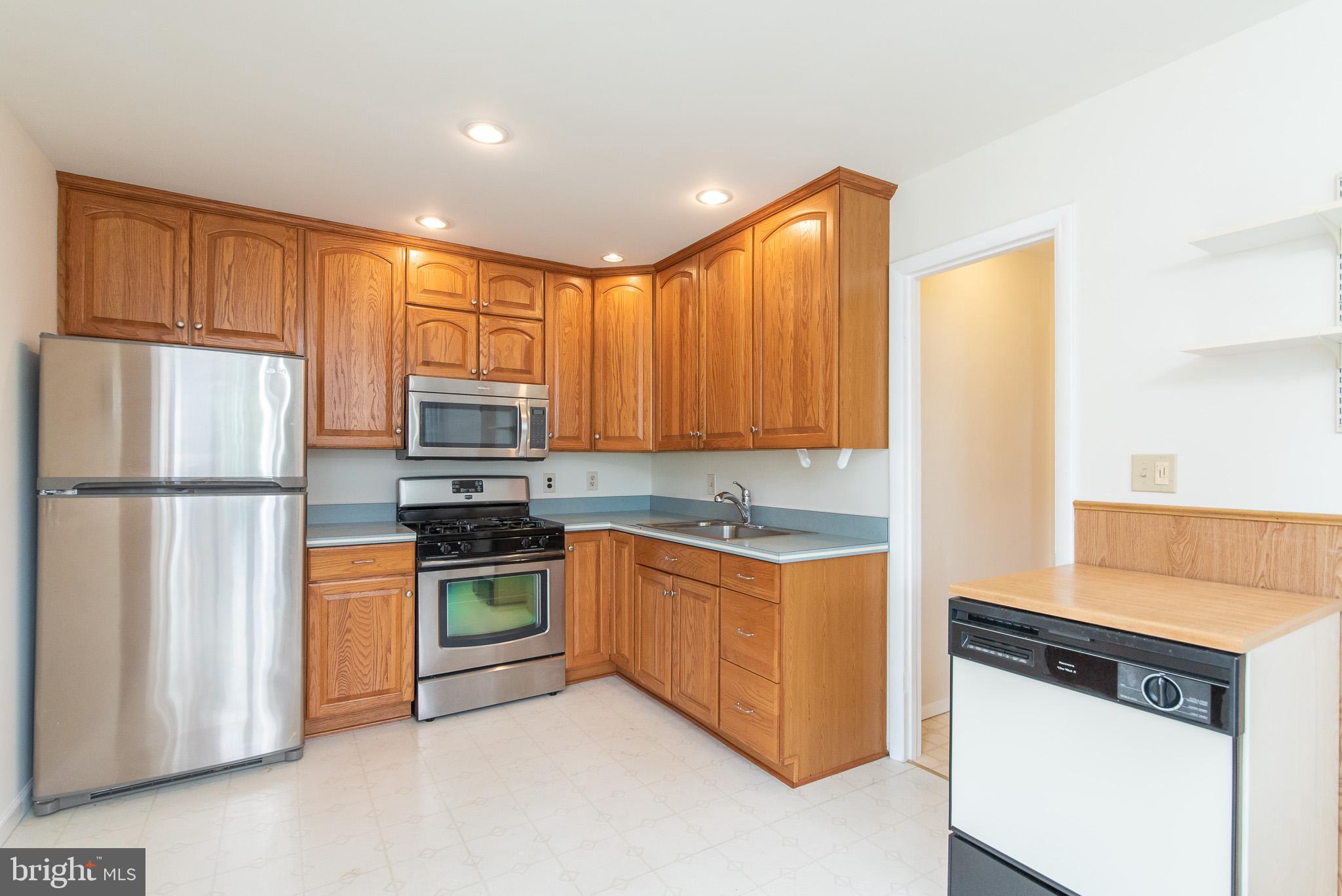 1948 Harewood Road Edgewood, MD 21040 - Photo 11 of 46 Kitchen