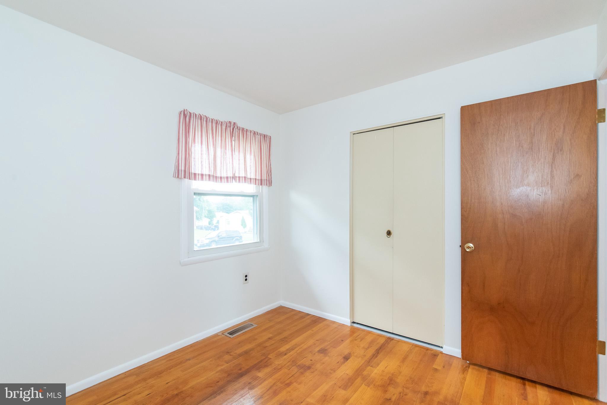 1948 Harewood Road Edgewood, MD 21040 - Photo 31 of 46 Bed 3