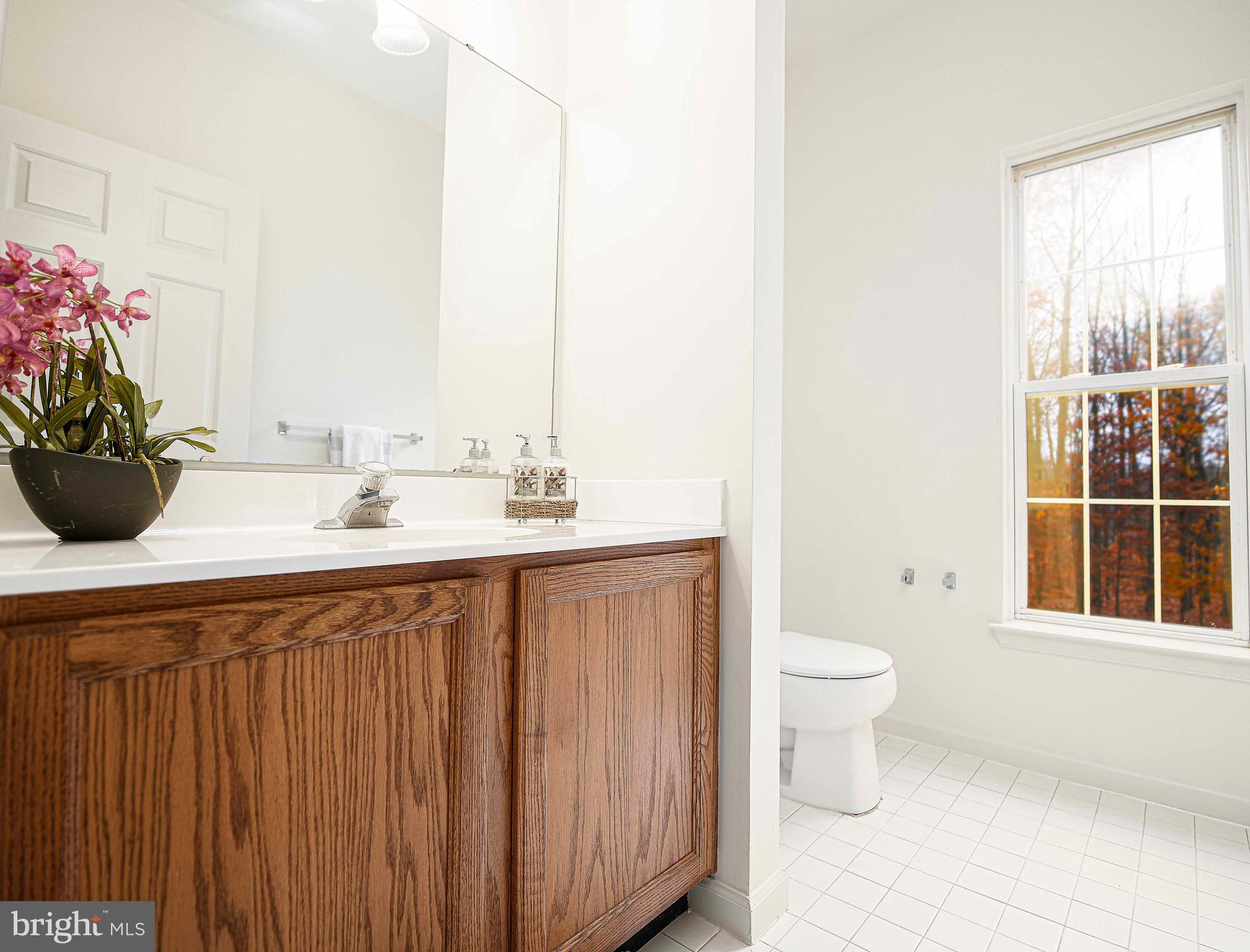 2015 Singer Road Joppa, MD 21085 - Photo 21 of 57 Main level half bath