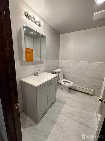 $4,500 | 123 West Kelly Street, Metuchen, NJ 08840
