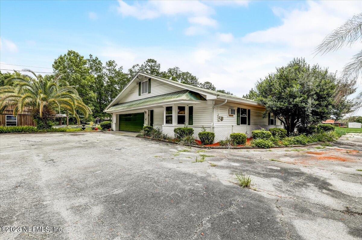 11010 Bridges Road Jacksonville, FL 32218 - Photo 1 of 49 front