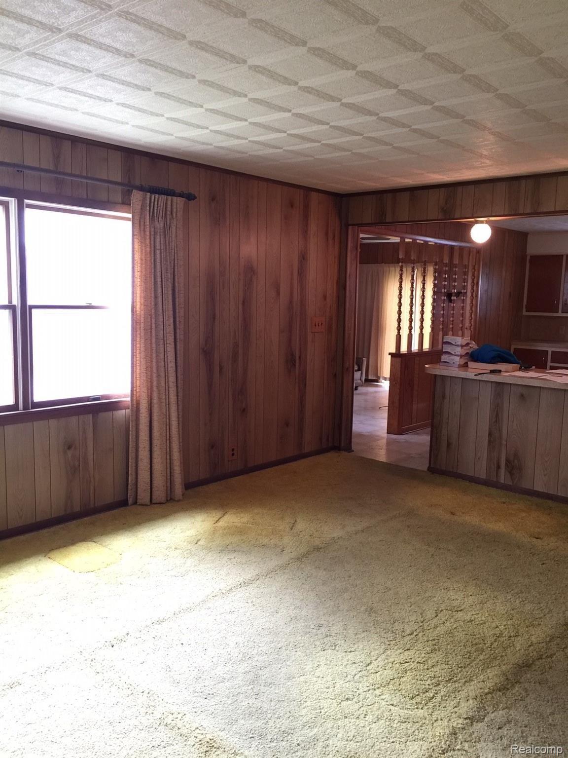 519 North Wilder Road Lapeer, MI 48446 - Photo 5 of 7 IMG_6242.JPG