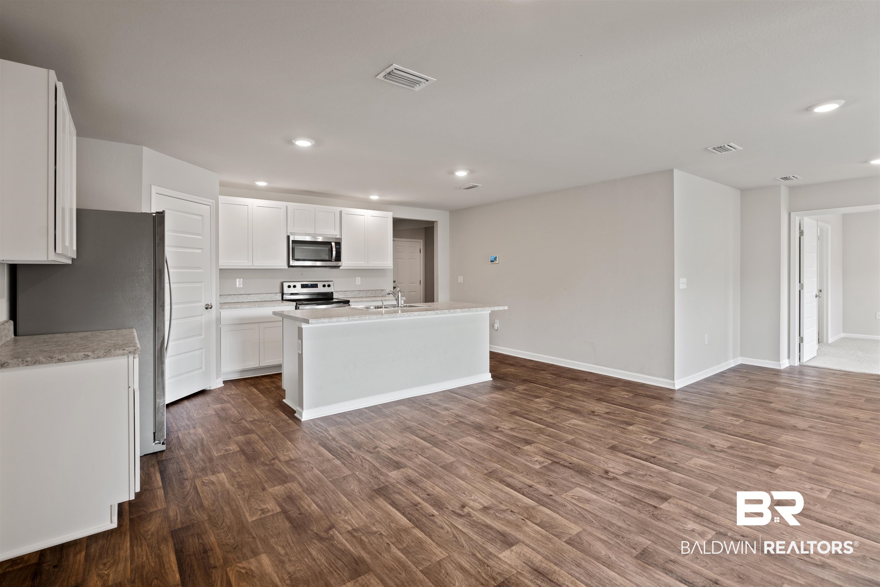 227 Landing Drive Foley, AL 36535 - Photo 6 of 32