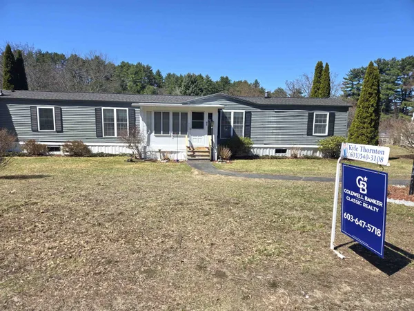 $179,900 | 91 Zachary Drive, Hooksett, NH 03106