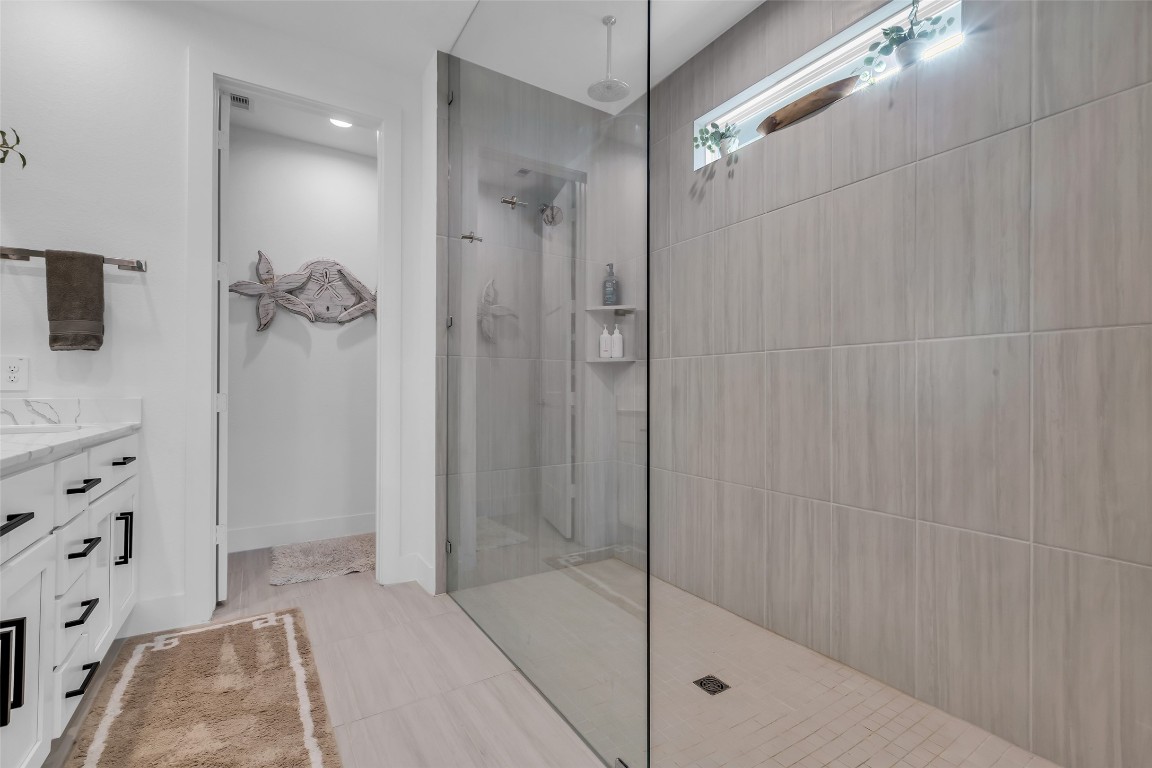 307 Springfield Terrace Drive Conroe, TX 77304 - Photo 20 of 30 a bathroom with a shower