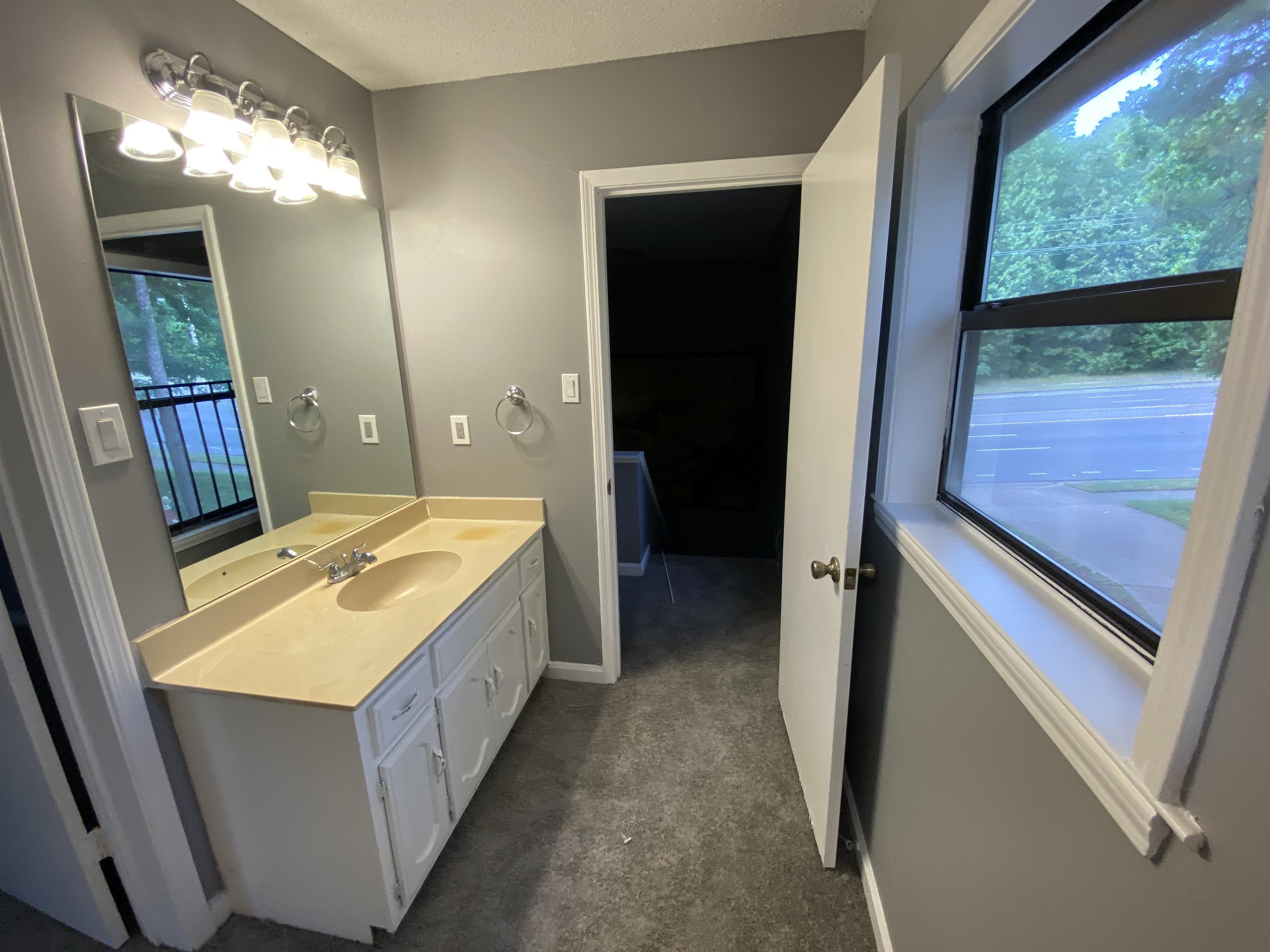 5359 Raleigh Lagrange Road Memphis, TN 38134 - Photo 11 of 13 Gallery Image 11