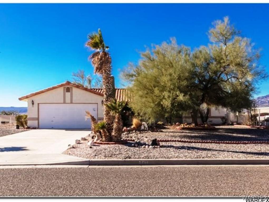 785 Pegasus Ranch Road Bullhead City, AZ 86429 - Photo 1 of 33 Front