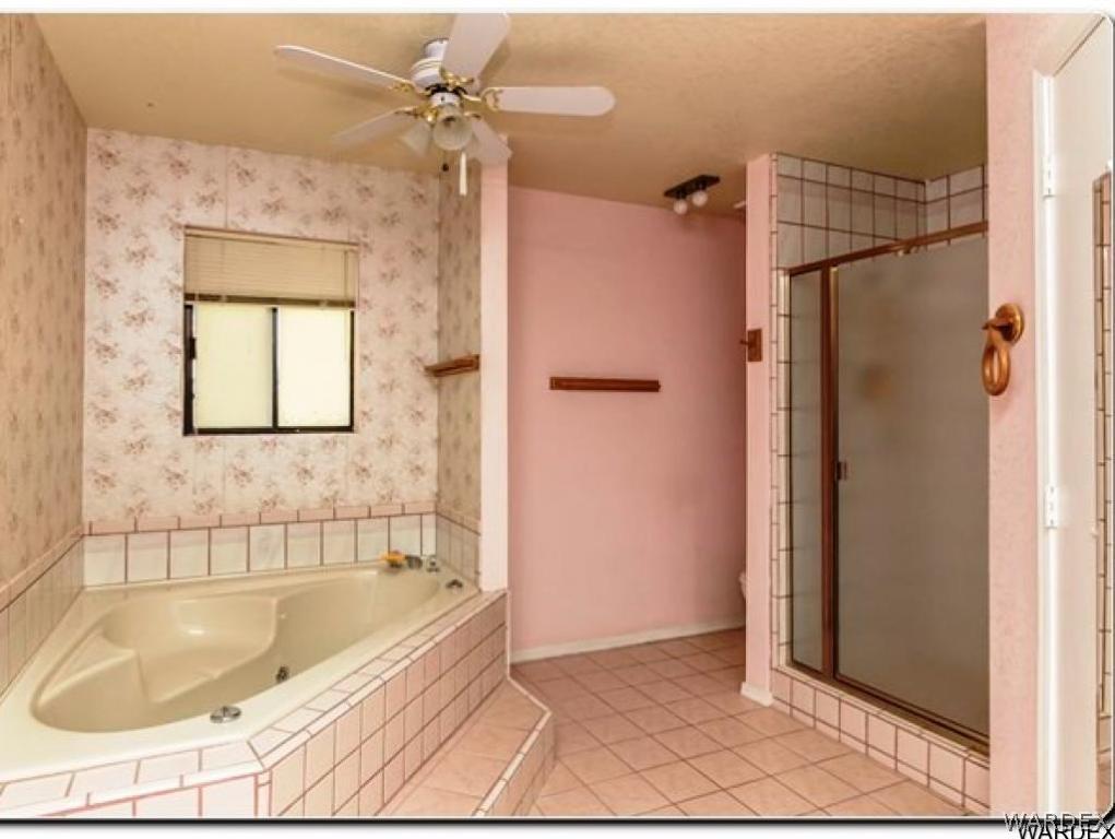 785 Pegasus Ranch Road Bullhead City, AZ 86429 - Photo 18 of 33 Guest Bathroom