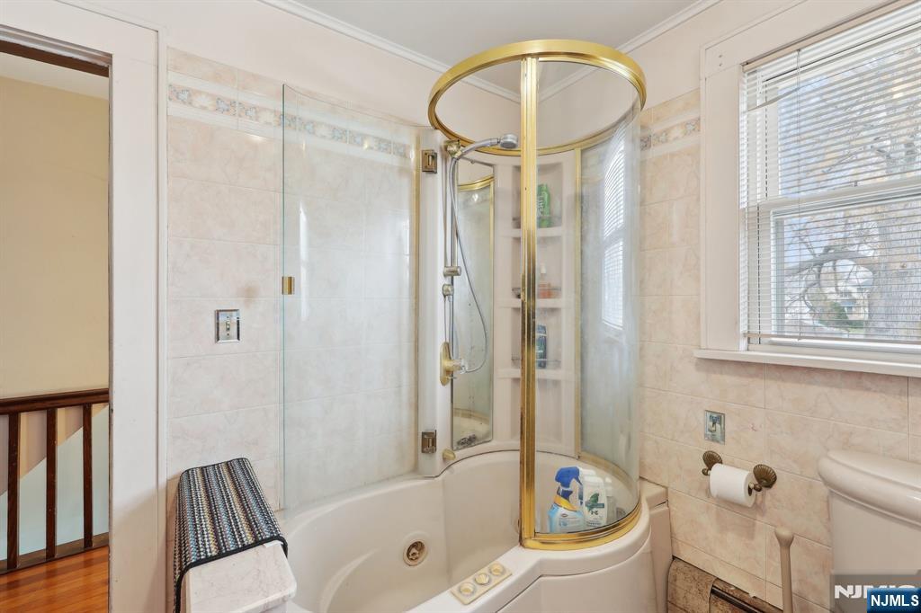 48 Marinus Street Rochelle Park, NJ 07662 - Photo 34 of 42