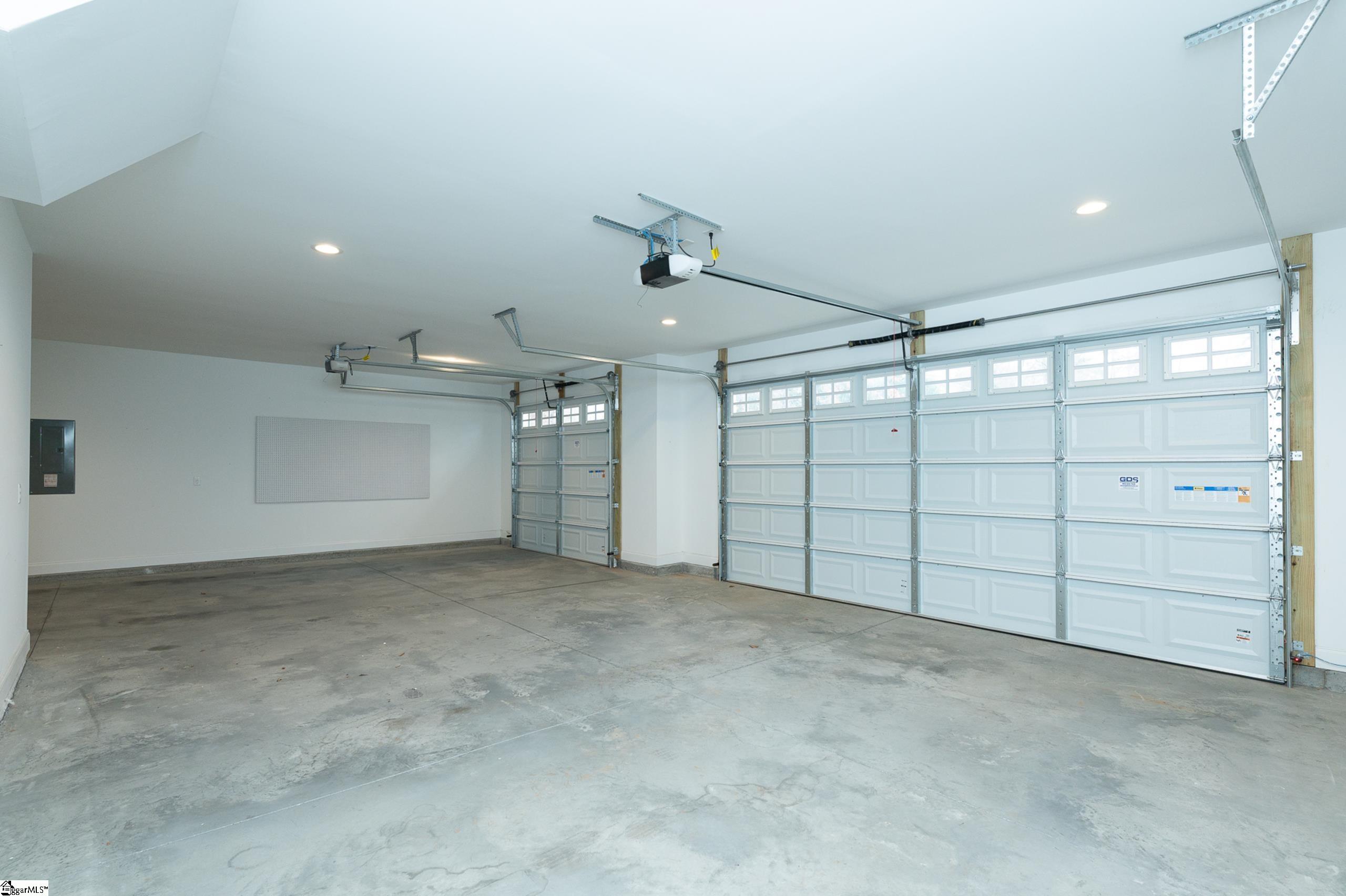 313 Groce Meadow Road Taylors, SC 29687 - Photo 15 of 39