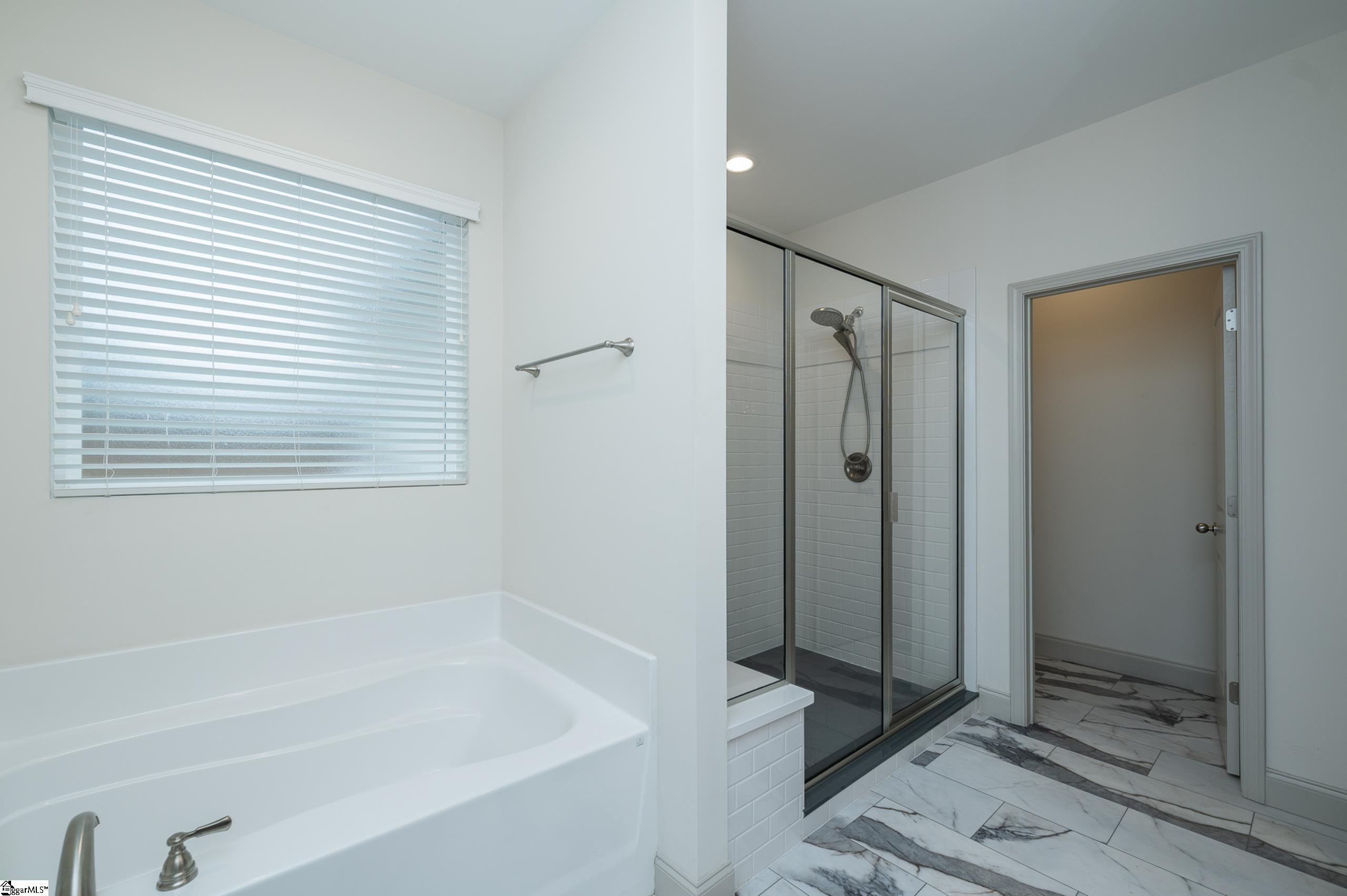 313 Groce Meadow Road Taylors, SC 29687 - Photo 4 of 39