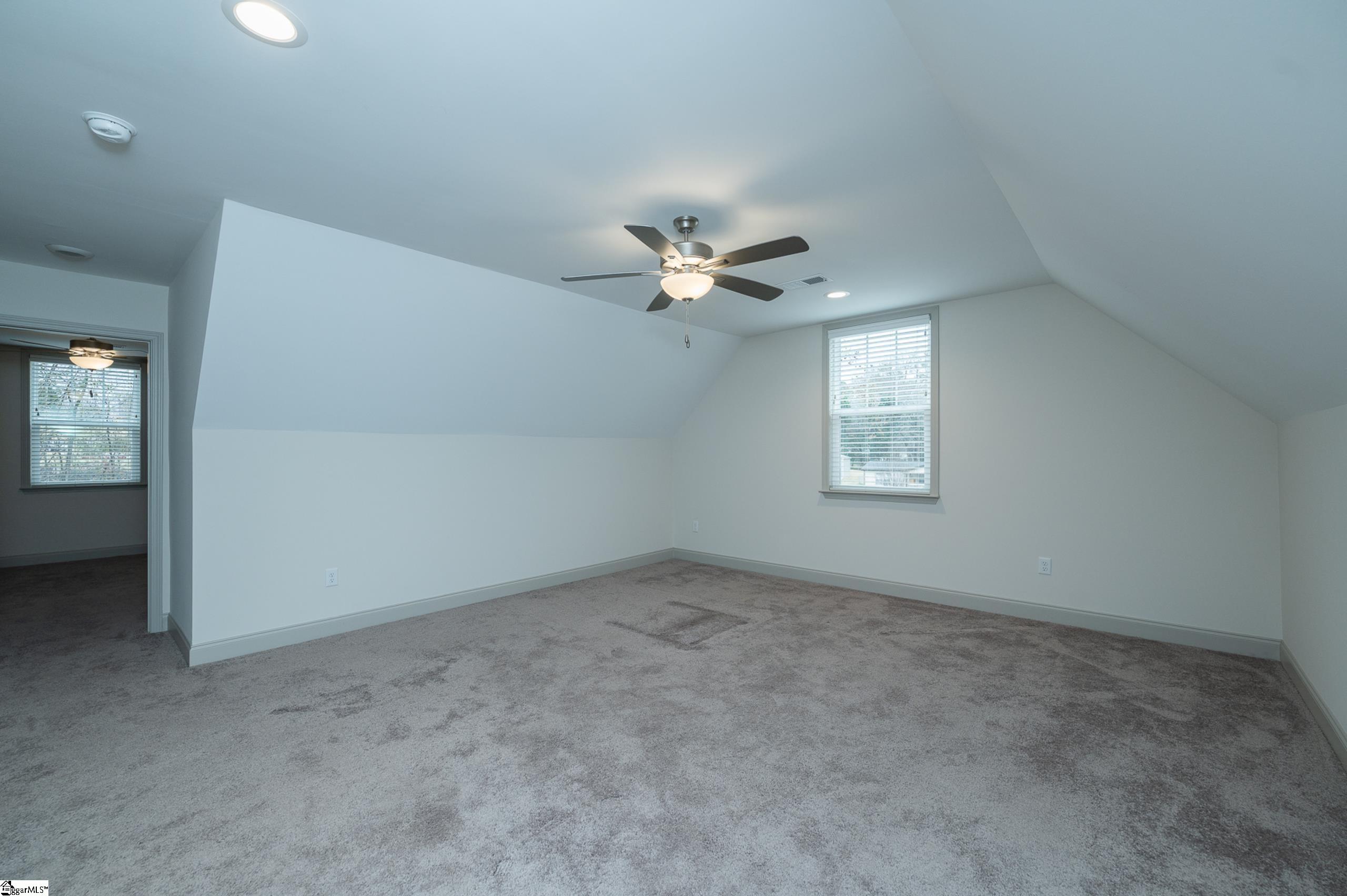 313 Groce Meadow Road Taylors, SC 29687 - Photo 10 of 39