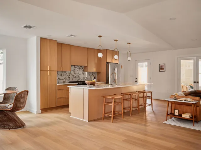 $625,000 | 620 Amesbury Lane, Austin, TX 78752