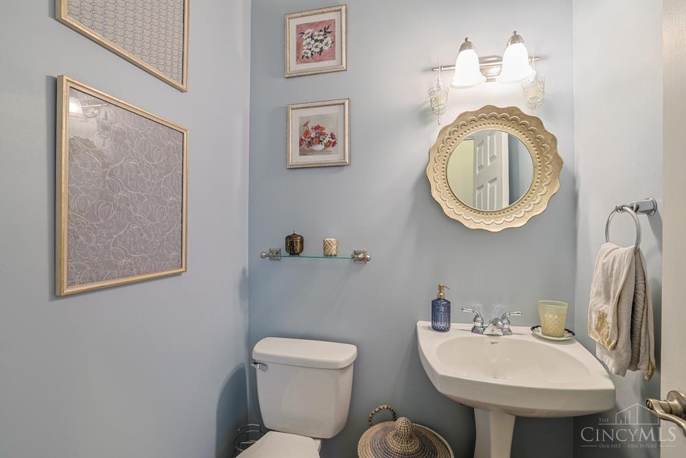 6809 Stewart Road Cincinnati, OH 45236 - Photo 13 of 39 Gallery Image 13