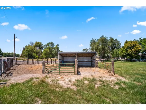 $535,000 | 350 Snowmoody Way, Ontario, OR 97914