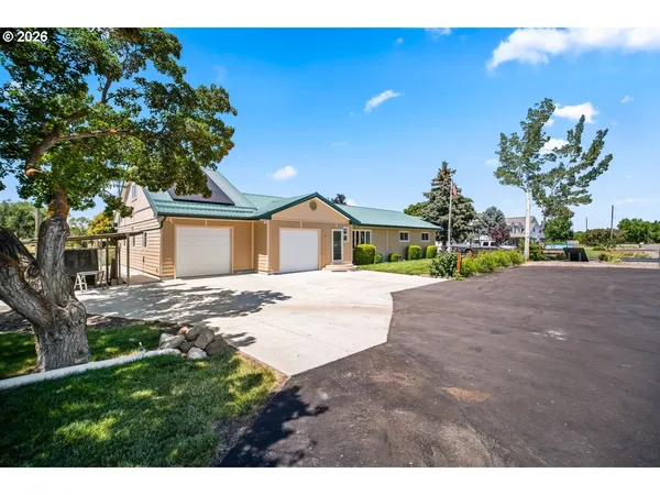 $535,000 | 350 Snowmoody Way, Ontario, OR 97914