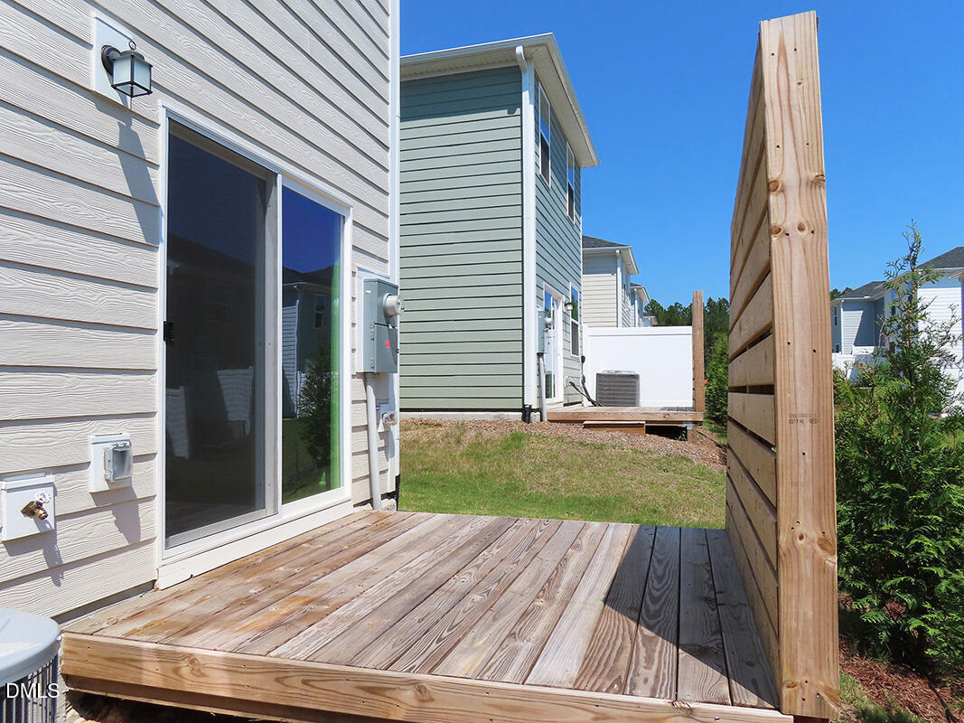 2206 Rabbitbrush Street Durham, NC 27704 - Photo 17 of 21 Deck 2