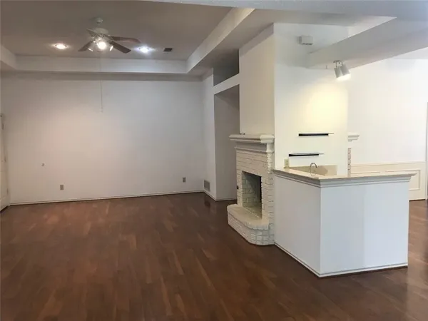 $2,700 | 1349 Barclay Drive, Carrollton, TX 75007