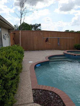 $2,700 | 1349 Barclay Drive, Carrollton, TX 75007