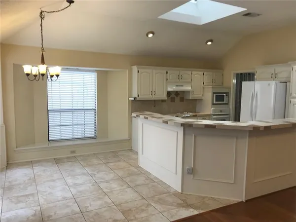 $2,700 | 1349 Barclay Drive, Carrollton, TX 75007