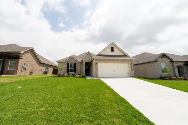 $330,900 | 2051 Winepress Road, Brenham, TX 77833