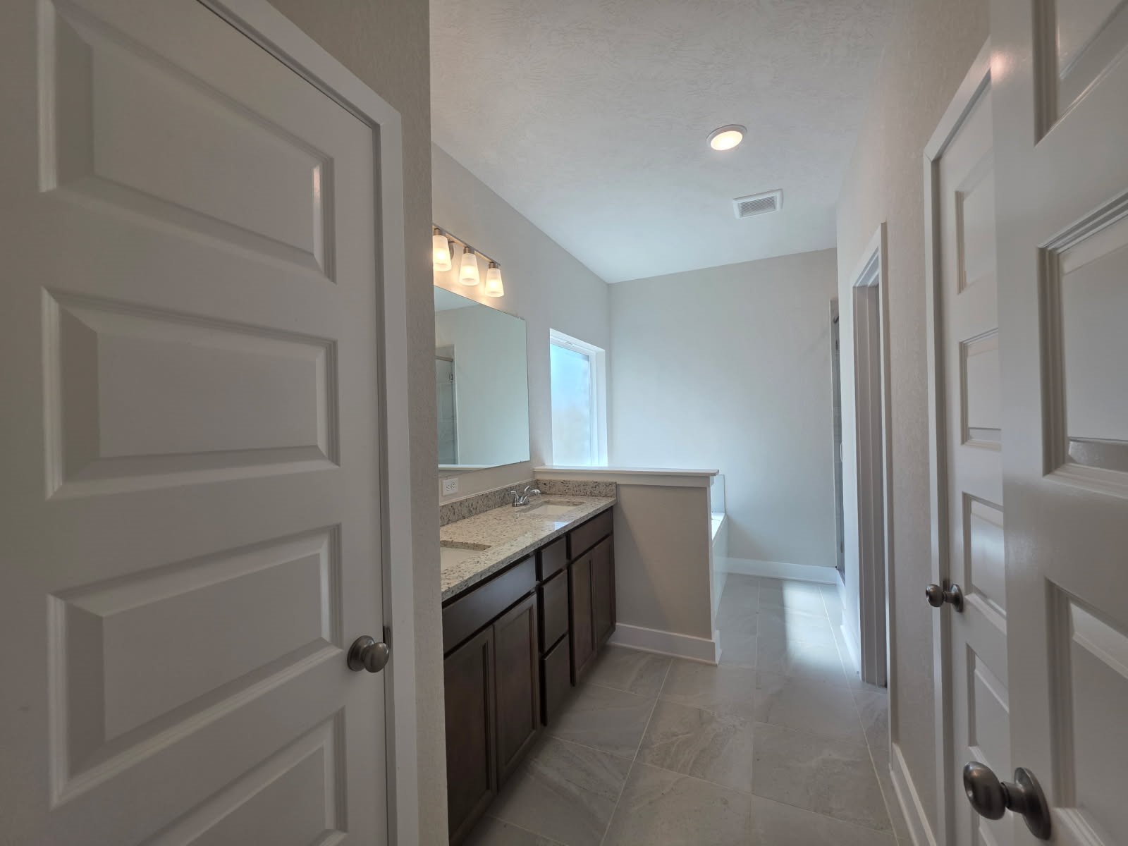 2051 Winepress Road Brenham, TX 77833 - Photo 12 of 21