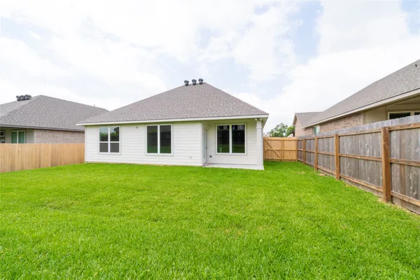$330,900 | 2051 Winepress Road, Brenham, TX 77833