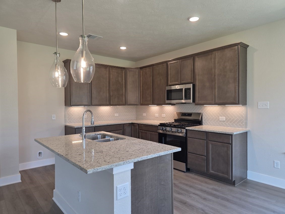 2051 Winepress Road Brenham, TX 77833 - Photo 6 of 21