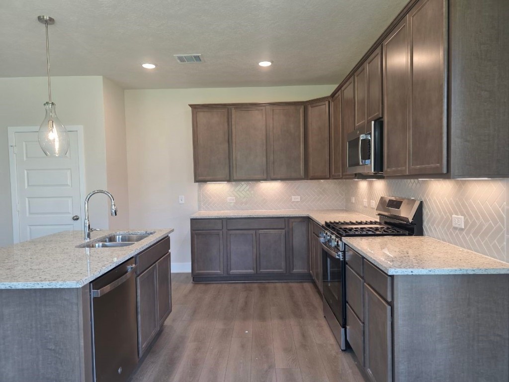 2051 Winepress Road Brenham, TX 77833 - Photo 8 of 21