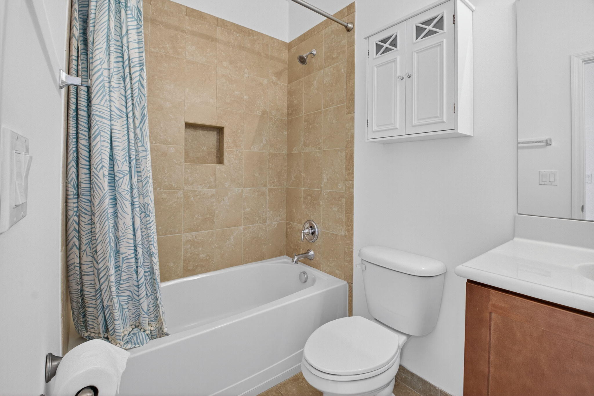 3630 Wolf Run Lane Boynton Beach, FL 33435 - Photo 24 of 59 a white toilet sitting next to a bath tub
