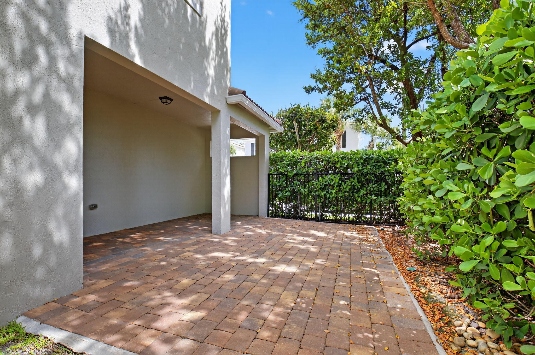 3630 Wolf Run Lane Boynton Beach, FL 33435 - Photo 37 of 59 a view of a tree with a yard