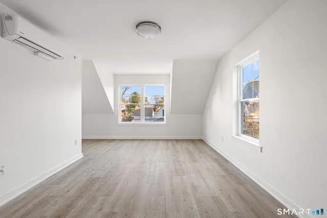 $4,200 | 29 Village Road, Unit 4, Milford, CT 06460