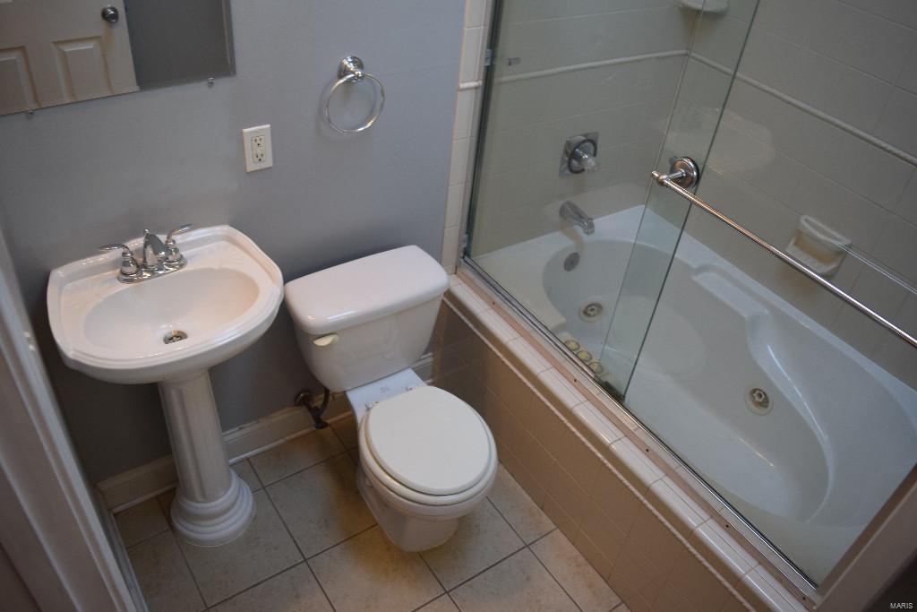 4659 Mattis Road St. Louis, MO 63128 - Photo 15 of 22 Gallery Image 15