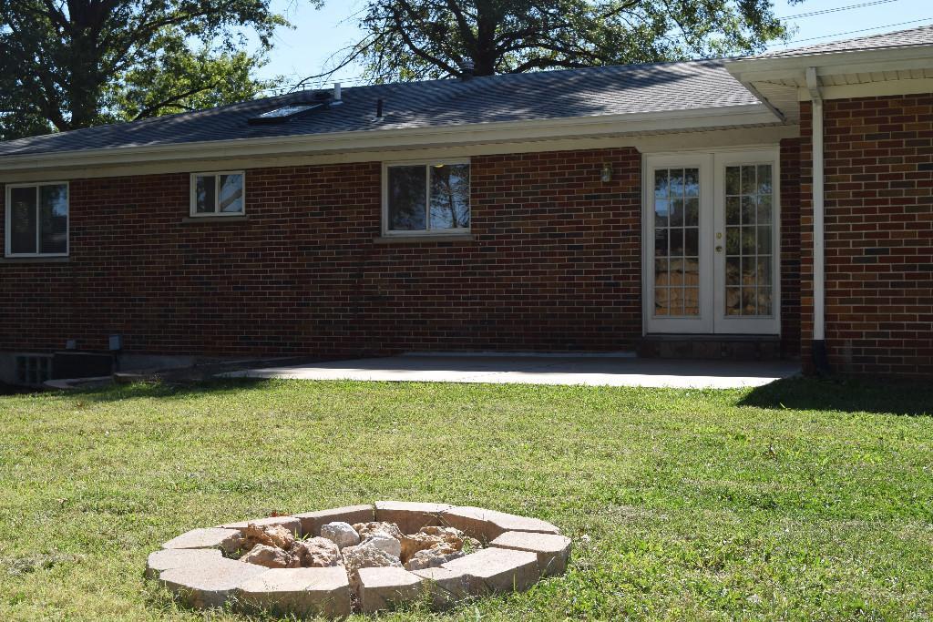 4659 Mattis Road St. Louis, MO 63128 - Photo 20 of 22 Gallery Image 20