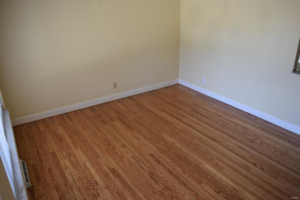 4659 Mattis Road St. Louis, MO 63128 - Photo 8 of 22 Gallery Image 8