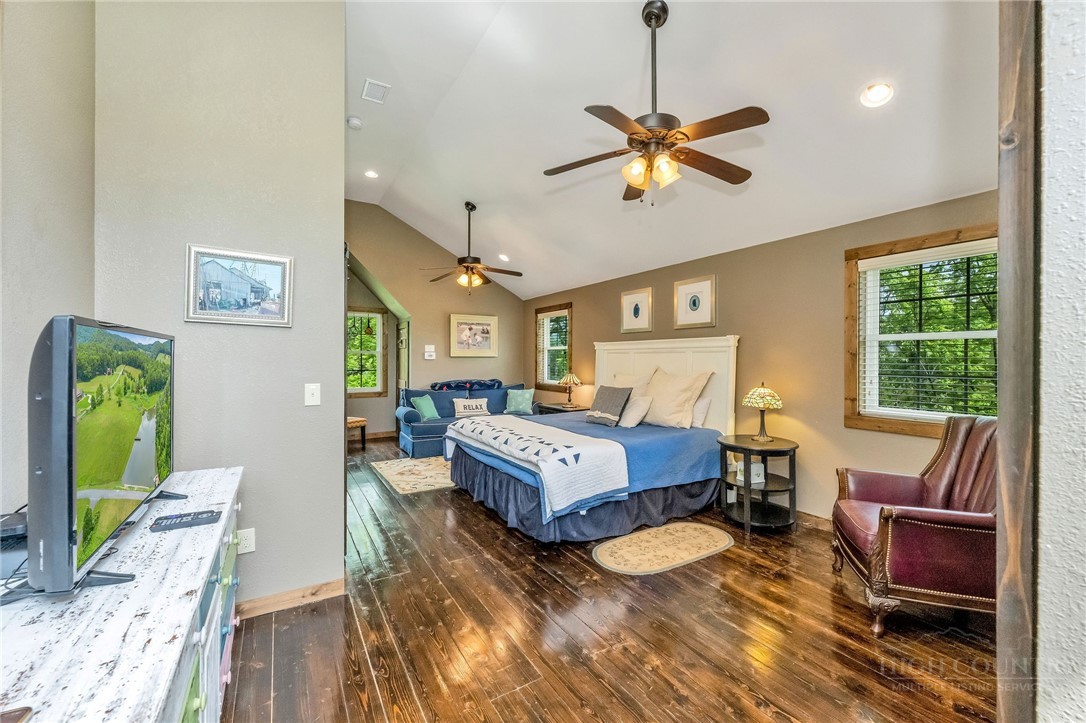 218 Cherokee Circle Jefferson, NC 28640 - Photo 31 of 50 Gallery Image 31
