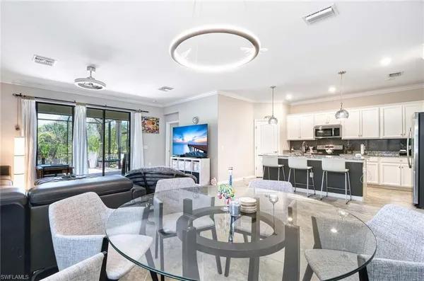$639,000 | 1608 Vizcaya Lane, Naples, FL 34113