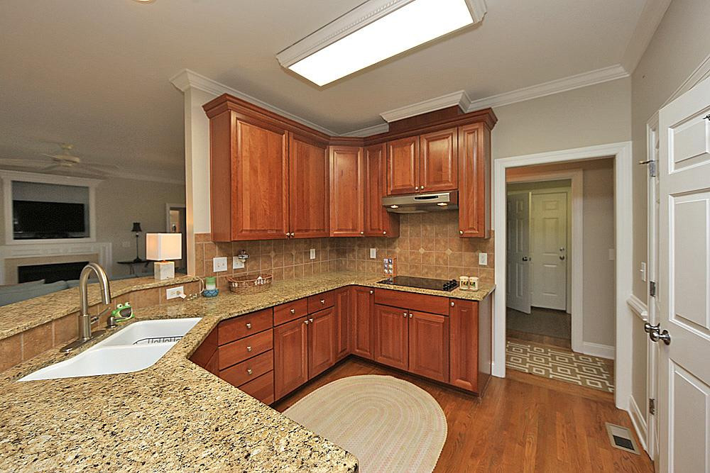 261 Waterville Street Raleigh, NC 27603 - Photo 6 of 23 Kitchen