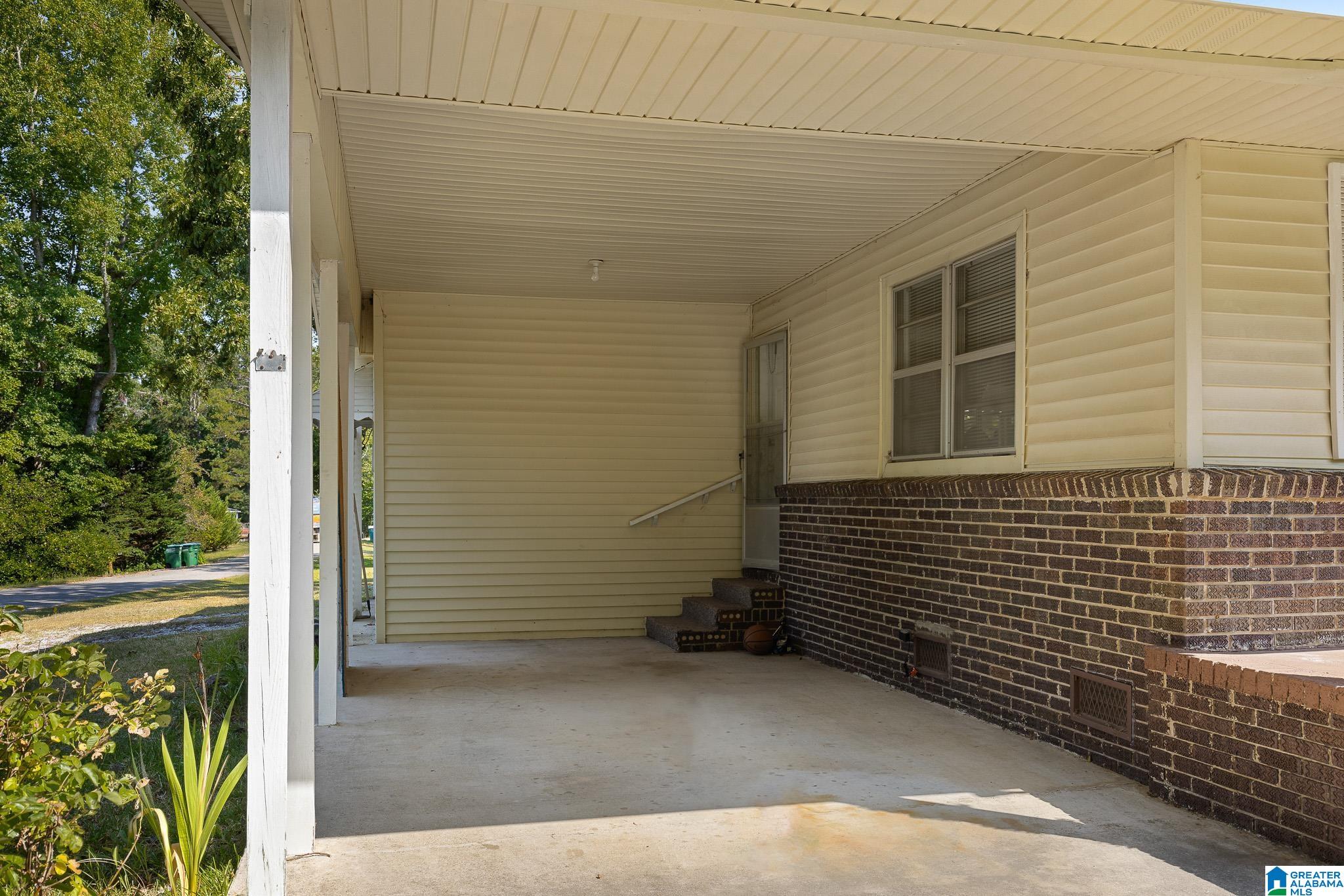 102 Smith Road Jemison, AL 35085 - Photo 13 of 26