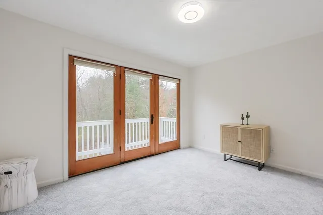 $745,000 | 6 Matthew Lane, Chelmsford, MA 01824