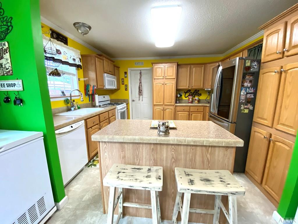 139 Baxter Estates Road Currituck, NC 27929 - Photo 10 of 28 removable island
