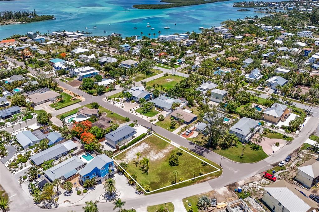 591 Russell Street Longboat Key, FL 34228 - Photo 6 of 19 an aerial view of residential houses with outdoor space