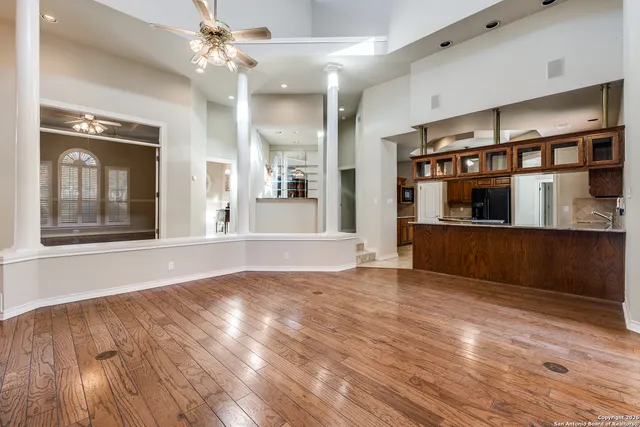 $5,000 | 104 South Warbler Way, Shavano Park, TX 78231