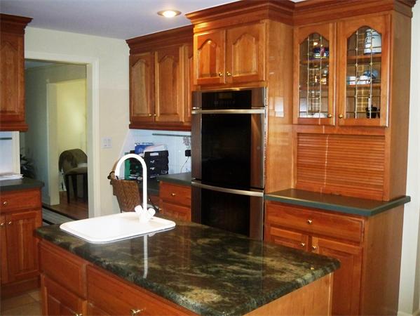 26 West Colonial Road Wilbraham, MA 01095 - Photo 8 of 24