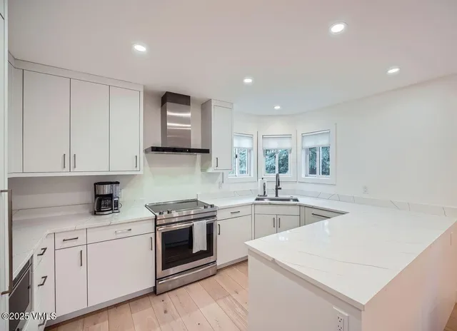 $1,799,000 | 1000 Homestead Drive, Unit 7, Edwards, CO 81632