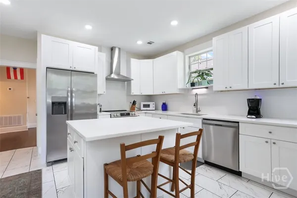 $2,050 | 1206 Seiler Avenue, Savannah, GA 31404
