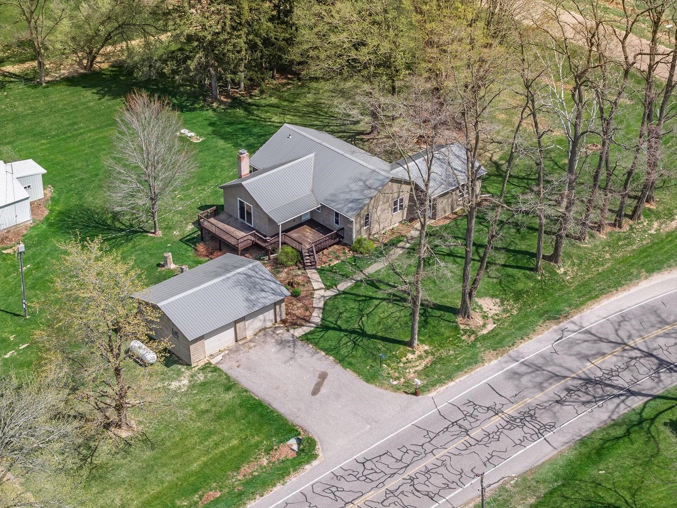 E5386 County Rd V Reedsburg, WI 53959 - Photo 11 of 46