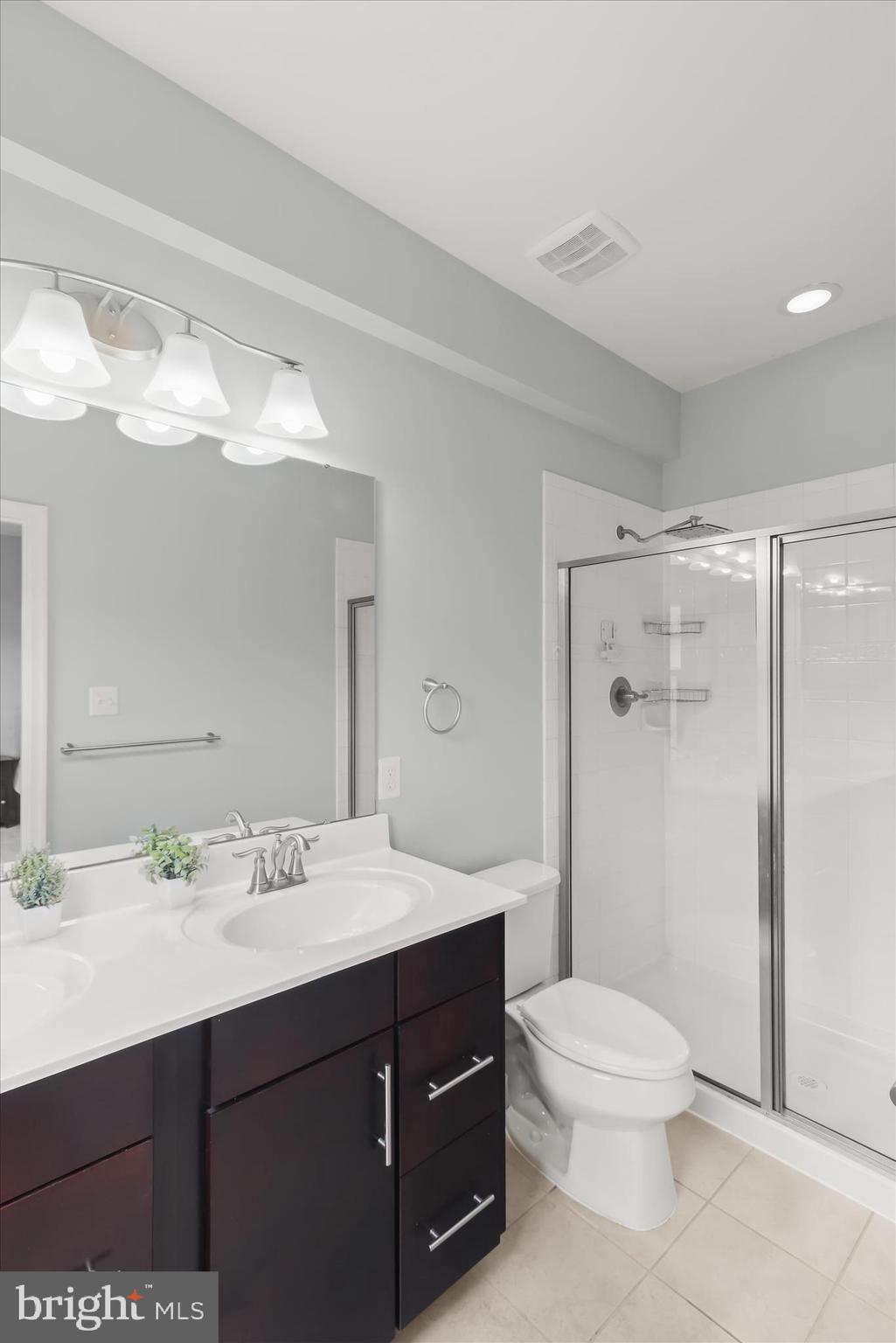 3566 Sprigg Street South Frederick, MD 21704 - Photo 29 of 60 Primary En-Suite Full Bath