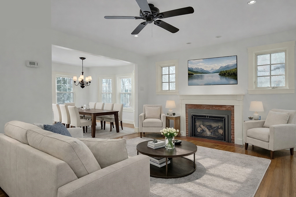 27 Border Road Natick, MA 01760 - Photo 3 of 17 Gallery Image 3